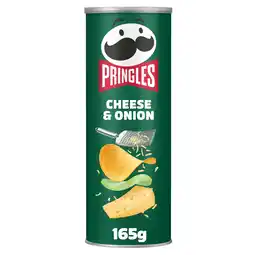 PLUS Pringles Chips Cheese & onion aanbieding