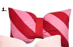 Kwantum Kussen strik aanbieding