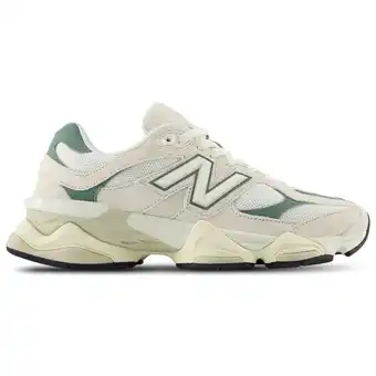 Foot Locker New Balance 9060 Sneakers Dames - Bruin - Maat 38.5 - Suède aanbieding