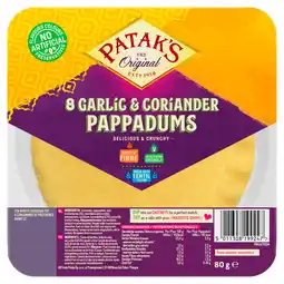 PLUS Patak's Pappadums Knoflook & Koriander aanbieding