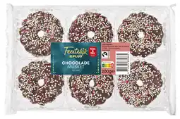 PLUS Feestelijk PLUS Chocolade Musketkransjes Fairtrade aanbieding