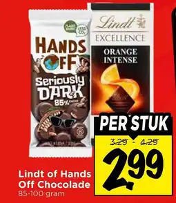 Vomar Voordeelmarkt Lindt of Hands Off Chocolade aanbieding