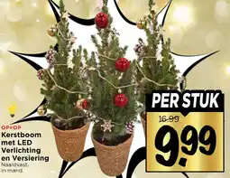 Vomar Voordeelmarkt Kerstboom met LED Verlichting en Versiering aanbieding