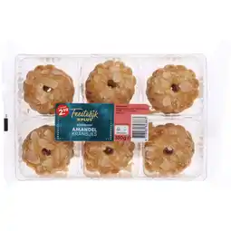 PLUS Feestelijk PLUS Roomboter amandelkransjes aanbieding