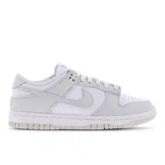 Foot Locker Nike Dunk Sneakers Dames - Wit - Maat 38 - Leer aanbieding