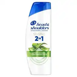 Trekpleister Head & Shoulders Sensitive 2-in-1 Antiroosshampoo aanbieding