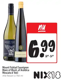 Jumbo Mount Fishtail Sauvignon Blanc of Blush, of Araldica Moscato d'Asti aanbieding