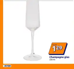 Action Champagne glas aanbieding