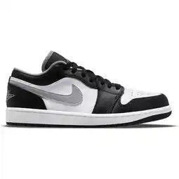 Foot Locker Jordan 1 Low Sneakers Heren - Zwart - Maat 44 - Leer aanbieding