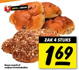 Nettorama Reuze muesli of rozijnen-krentenbollen aanbieding