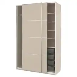 IKEA Een beige pax kledingkast met schuifdeuren en meerdere planken binnenin aanbieding
