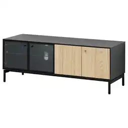 IKEA Een zwart en licht houten boastad tv-meubel met glazen deuren aanbieding