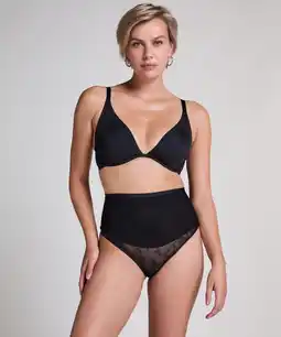Hunkemoller Hunkemöller Shaping String Lace Zwart aanbieding