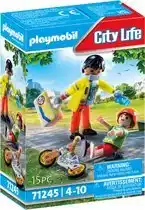Bol.com PLAYMOBIL City Life Verpleegkundige met patiënt - 71245 aanbieding