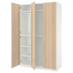 IKEA Witte pax kledingkast met lichthouten deuren, verstelbare planken en zachtsluitende scharnieren aanbieding