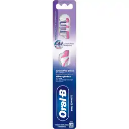 Jumbo ORAL-B PRO-3DWHITE handtandenborstel – Medium, 1 aanbieding