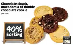CoopCompact Chocolate chunk, macadamia of double chocolate cookie aanbieding