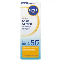 Etos NIVEA SUN UV Face Shine Control Zonnebrand SPF50 40 ML aanbieding