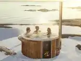 Bol.com Skargards Rojal Dualburn Hottub - Geïntegreerde houtkachel - 8-10 personen aanbieding
