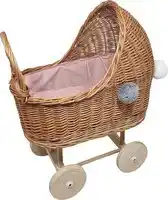 Bol.com Playwood - Rieten Poppenwagen - kinderwagen- met pompons -roze bekleding - 2 kussentjes aanbieding
