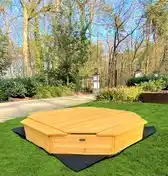 Bol.com Rijoka Houten Zandbak met deksel - Inclusief grondzeil en 4 bankjes - 1305x1305x200mm aanbieding