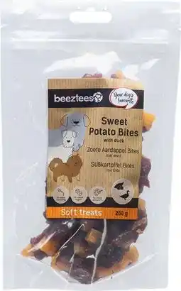 Intratuin Beeztees natuurlijke snack zoete aardappel met eend bites 200 g aanbieding