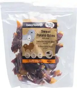 Intratuin Beeztees natuurlijke snack zoete aardappel met eend bites 400 g aanbieding