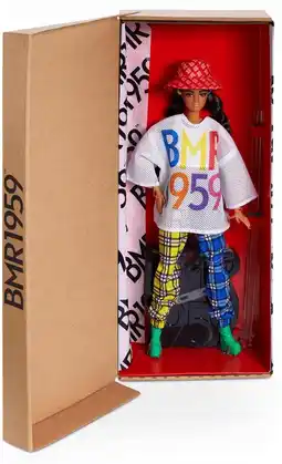 Bol.com Barbie Specialty BMR1959 - Mesh T-Shirt, Plaid Joggers and Bucket Hat aanbieding