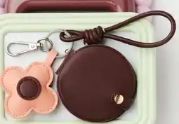 HEMA Sleutelhanger Bloem met Spiegeltje aanbieding