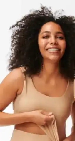 HEMA smoothing damestop met ingebouwde cups aanbieding