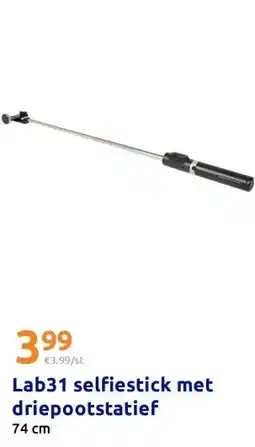 Action Lab31 selfiestick met driepootstatief aanbieding