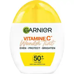 Etos Garnier Vitamine C* Wonder Tint SPF 50+ licht 40 Ml aanbieding