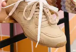 Scapino Blue Box dames sneakers beige aanbieding