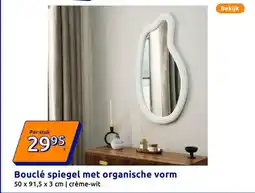 Action Bouclé spiegel met organische vorm aanbieding