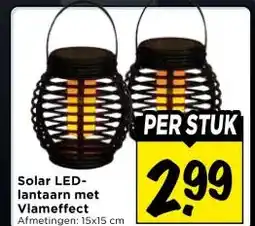 Vomar Voordeelmarkt Solar LED- lantaarn met Vlameffect aanbieding