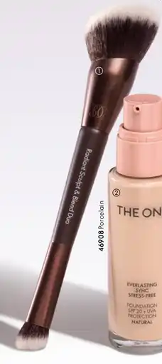 Oriflame Radiant Sculpt & Blend Duo Brush aanbieding