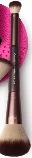 Oriflame Complexion Perfection Duo Brush aanbieding