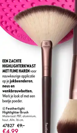 Oriflame Featherlight Highlighter Brush aanbieding