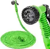 Bol.com Uitrekbare Tuinslang tot 30 meter - Tuinsproeier - Waterslang - Sproeikop aanbieding