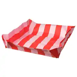 IKEA Een rood-wit gestreepte tent. De tent is vierkant van vorm met een reflecterend materiaal aanbieding