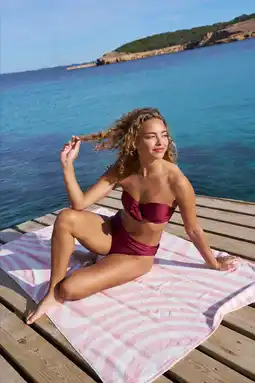 Wehkamp BEACHWAVE omslag bikinibroekje donkerrood aanbieding