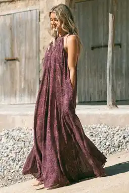 Wehkamp Bolina Island maxi jurk roze aanbieding