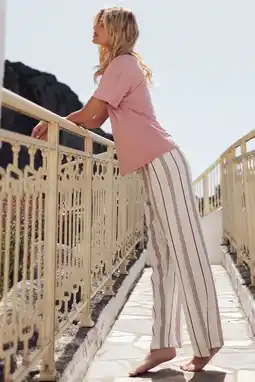 Wehkamp LingaDore pyjama roze/wit aanbieding