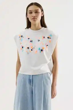 Wehkamp CKS gebloemd T-shirt lichtblauw aanbieding