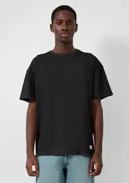 Wehkamp QS relaxed T-shirt zwart aanbieding