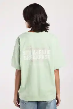 Wehkamp America Today T-shirt met backprint lichtgroen aanbieding