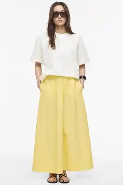 Wehkamp ROUGE EDIT gestreepte maxi rok lichtgeel aanbieding
