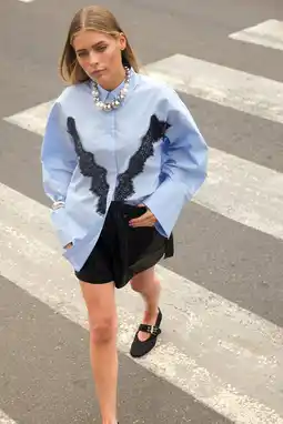 Wehkamp Shoeby regularwaist casual short zwart met textuur aanbieding