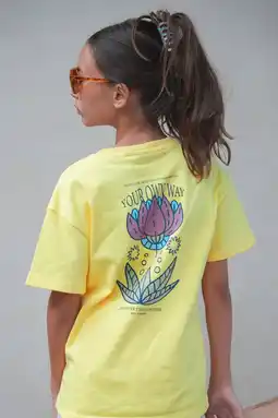 Wehkamp Like Flo Young T-shirt geel aanbieding