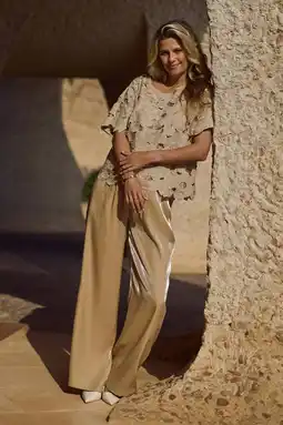 Wehkamp NUKUS gebloemde top beige aanbieding